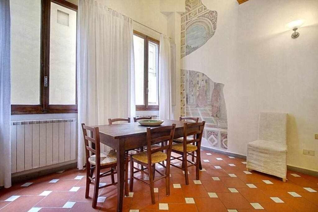 Panzani Rustico Vicino Santa Maria Novella Apartamento *